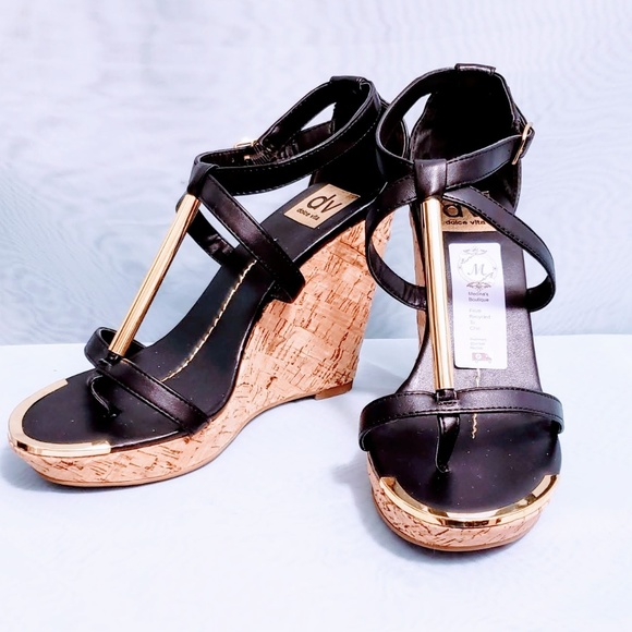 Dolce Vita Shoes - Dolce Vita cork wedge sandals size 8.5 🆕💖